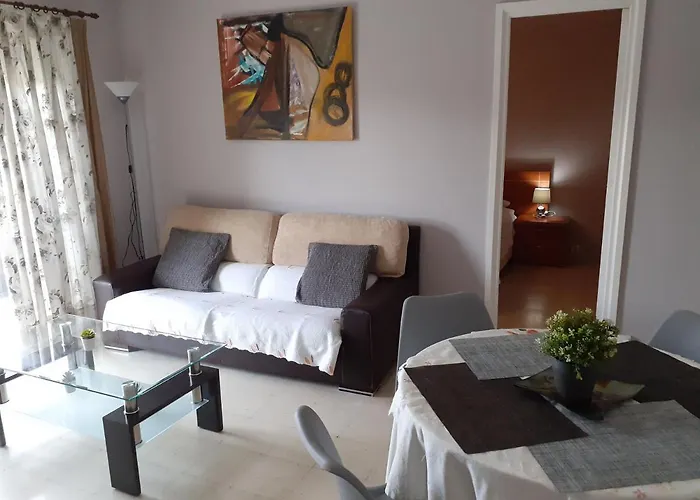 Konukevi Oasis Denia