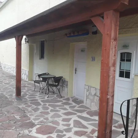 Vendégház Oasis