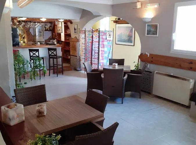 Oasis Casa de hóspedes *