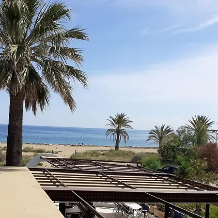 Oasis Pensionat Denia